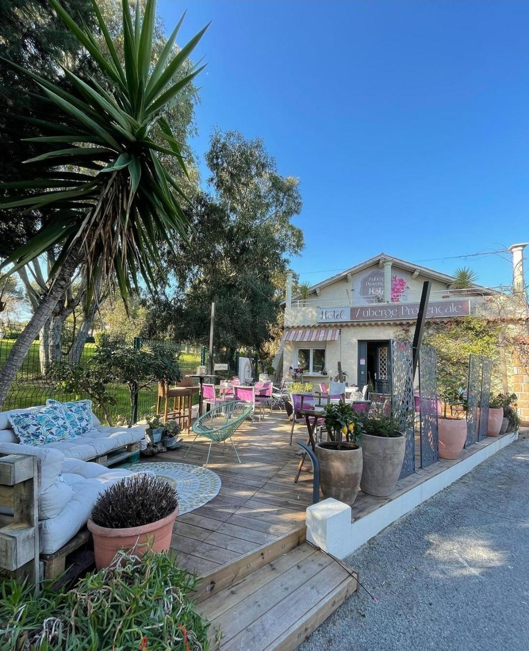 Hotel Auberge Provencale Saint-Raphael  Bagian luar foto