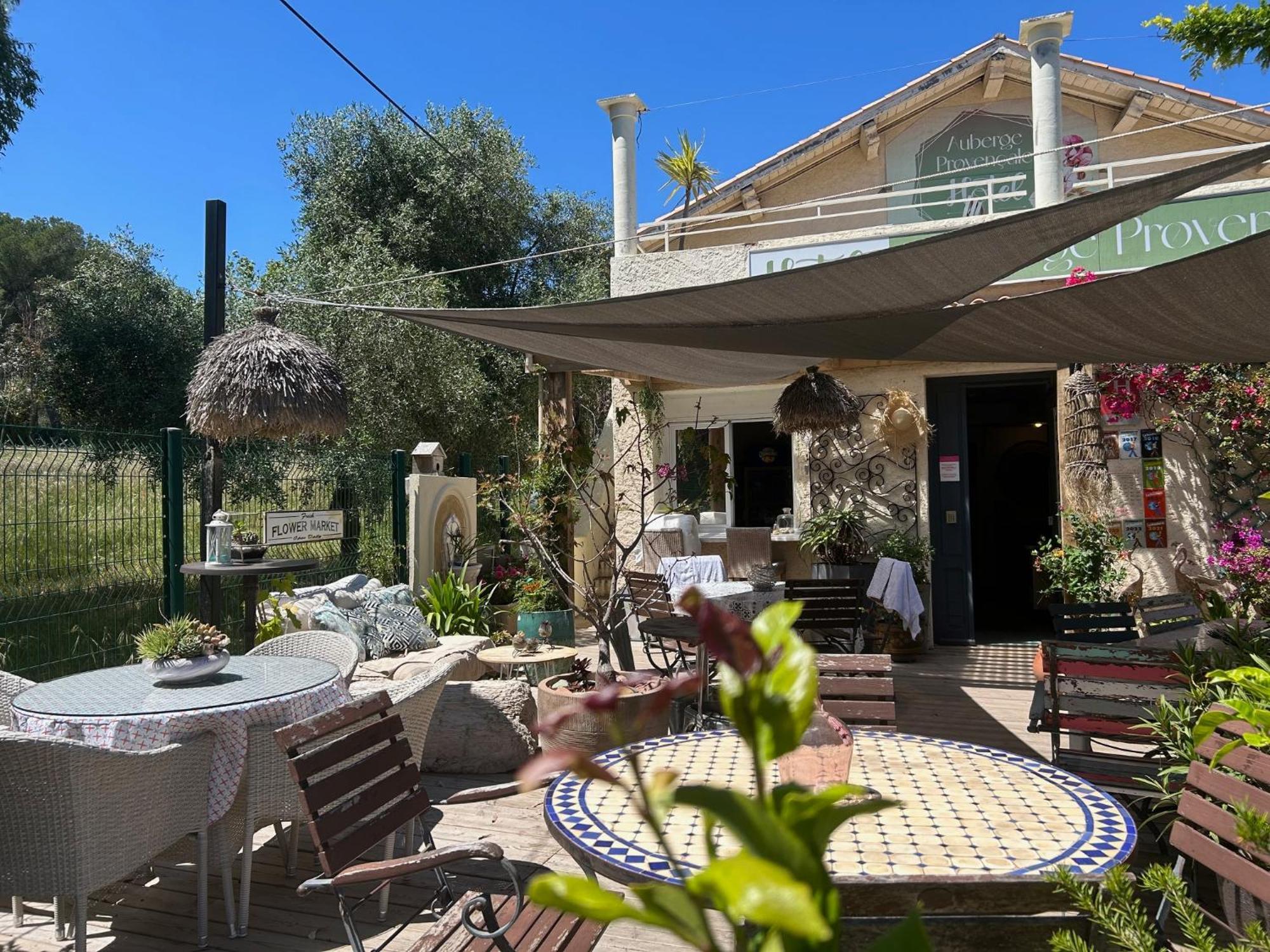 Hotel Auberge Provencale Saint-Raphael  Bagian luar foto