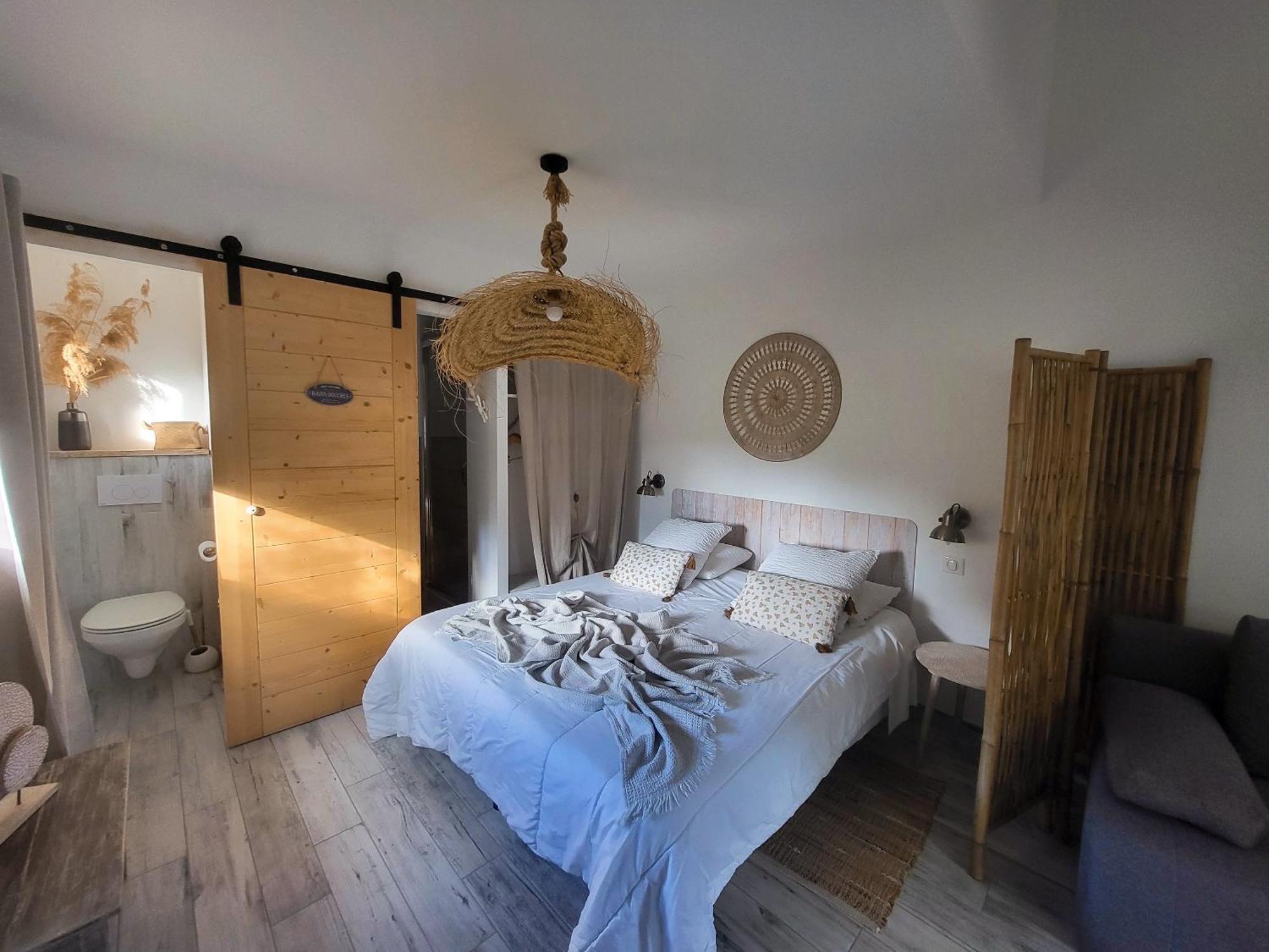 Hotel Auberge Provencale Saint-Raphael  Bagian luar foto